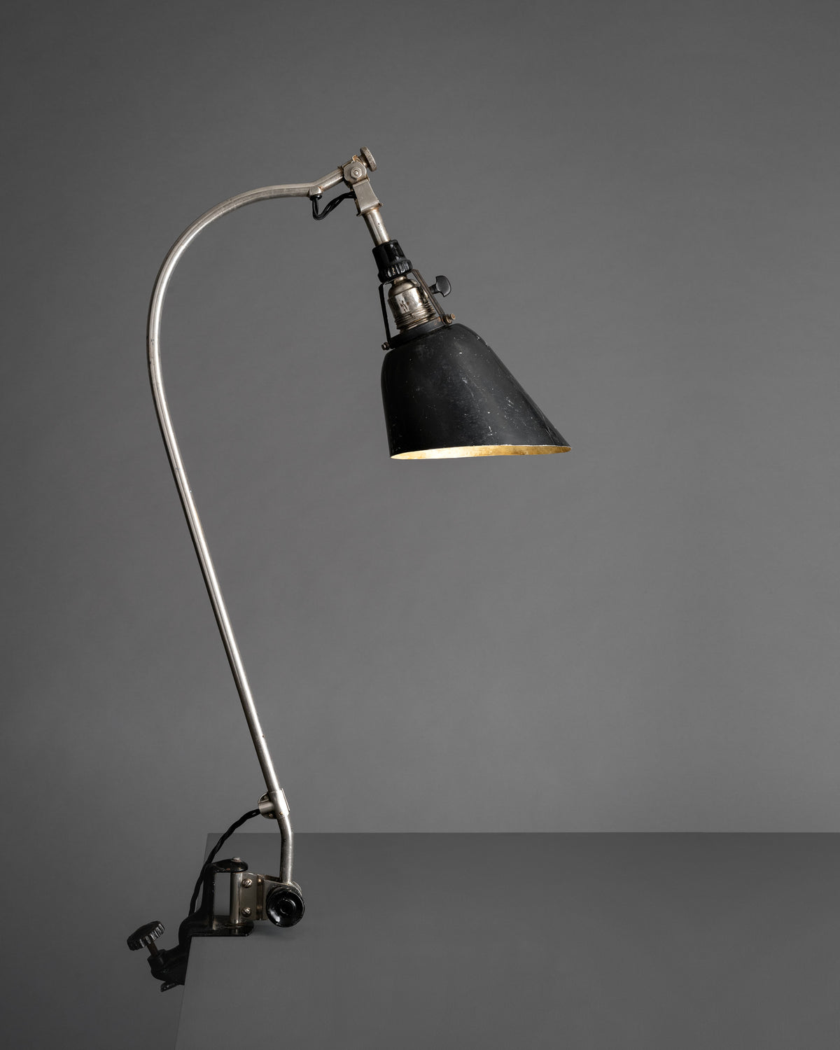 Midgard TYP 113 Bauhaus lamp designed by Curt Fischer in 1920 with adjustable arm and directional lampshade
