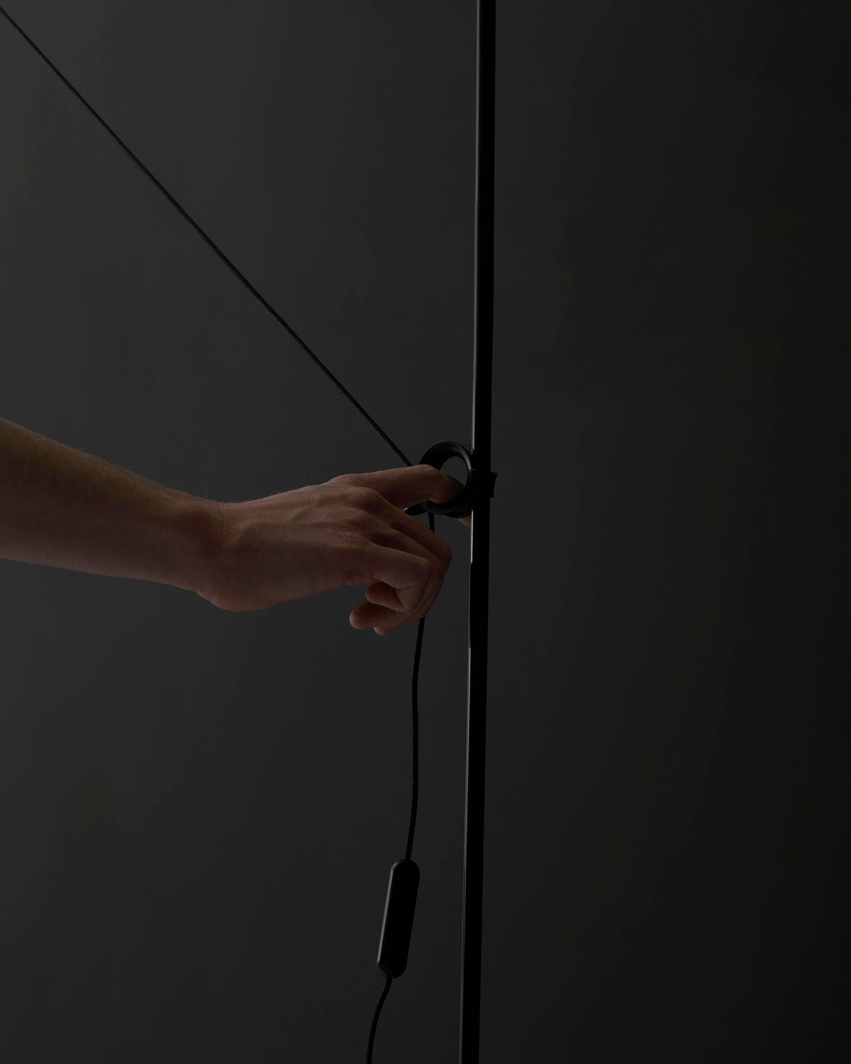 Midgard AYNO L floor lamp detail patented adjustment