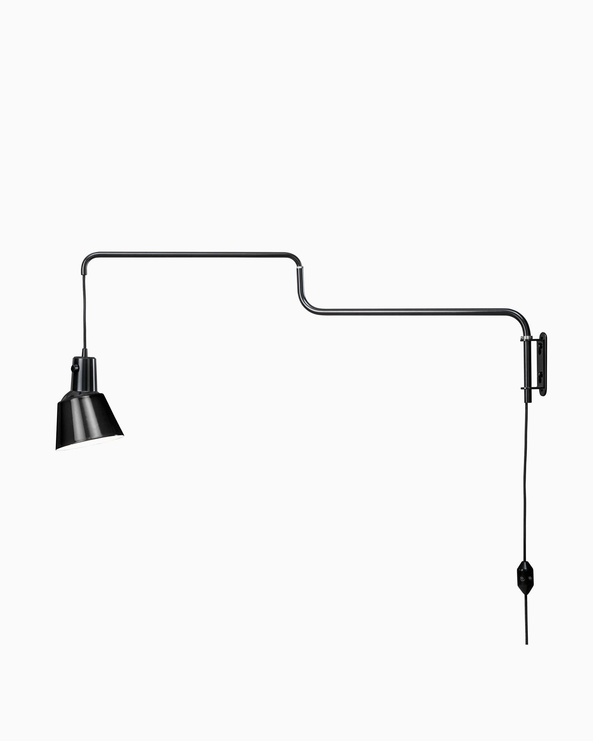 K830 wall by Midgard originally designed by Werner Glasenapp in the early 1930s during the Bauhaus period
