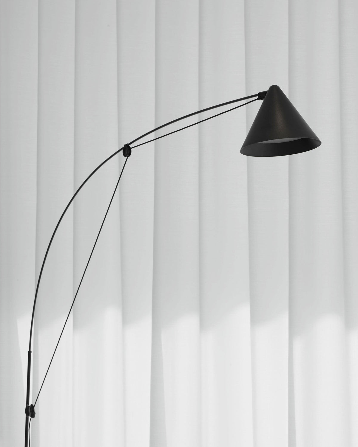Midgard AYNO L adjustable floor lamp in black with directional lampshade