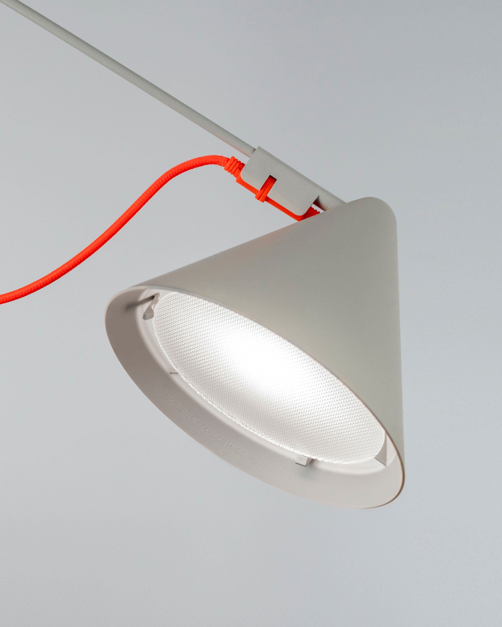 Midgard AYNO S table lamp silkgrey detail adjustable swiveling LED lampshade 