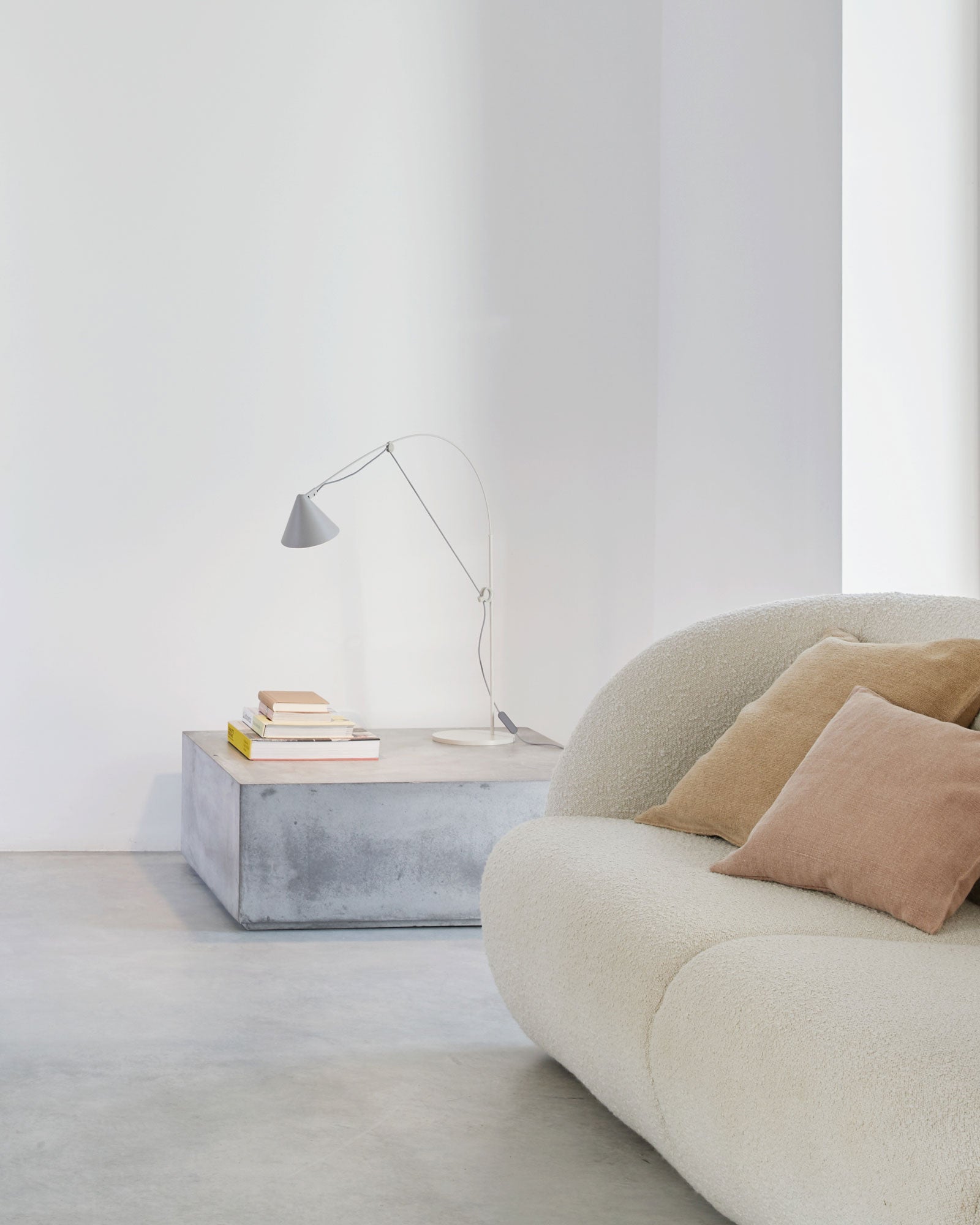 Midgard AYNO S table lamp silkgrey in modern living room