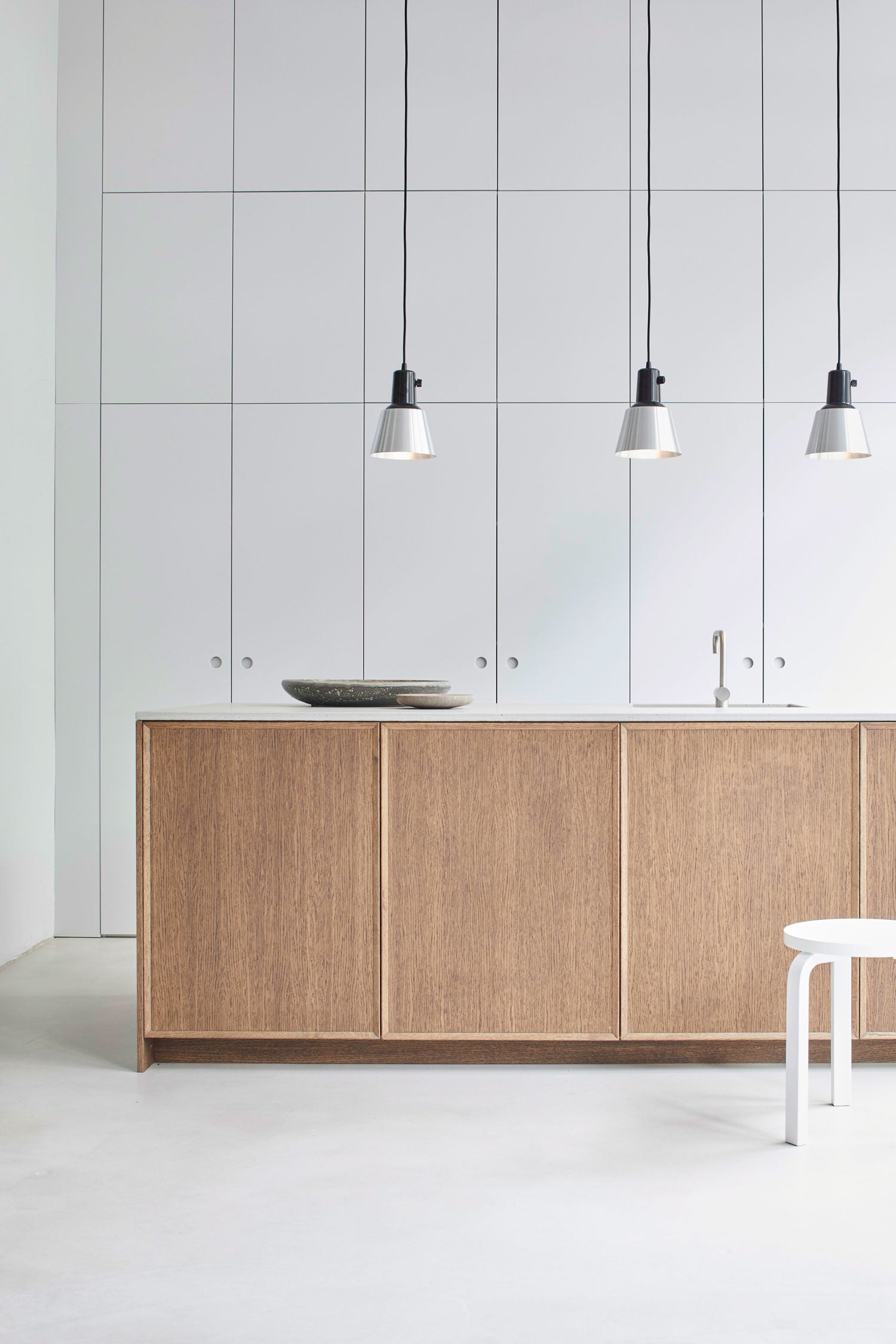 K831 adjustable pendant lamp in aluminium – modern Bauhaus-related lighting – made in germany